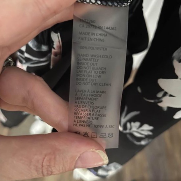 Amanda Green Dress with Pockets - Picture 6 of 7